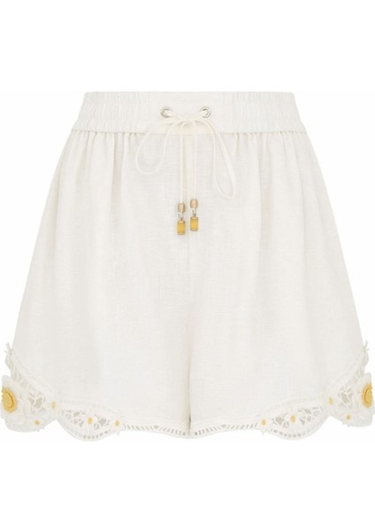 Çiçek Detaylı Yaz Şortları
