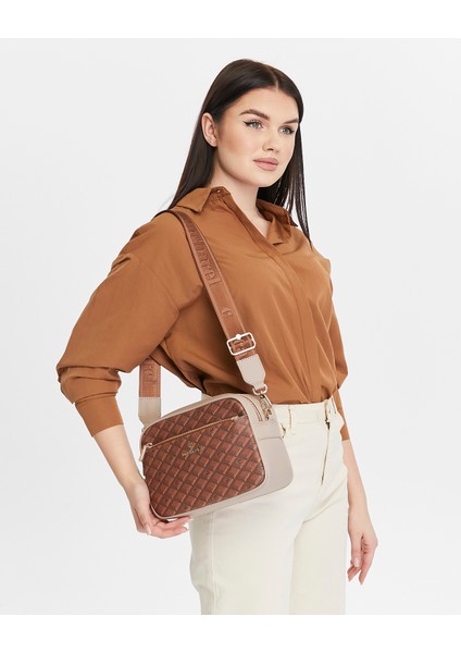 Bayan Postacı Çantası modelleri