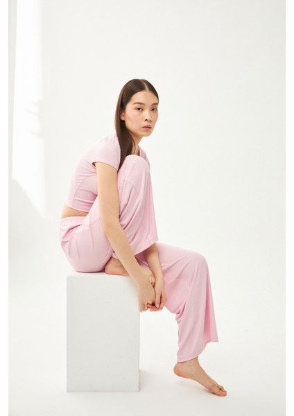 Kadın Pembe Dublin Crop Üst Geniş Paça Pantolon Pijama Takım