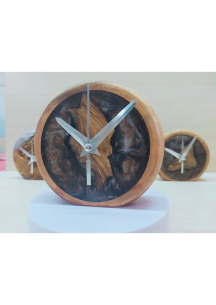 12 cm Çap-El Yapımı Epoksi ve Ahşap Masa Saati