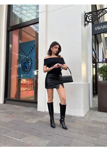 Madonna Yaka Siyah Düşük Kol Omuzları Açık Slim Fit Şık Trend Bluz modelleri