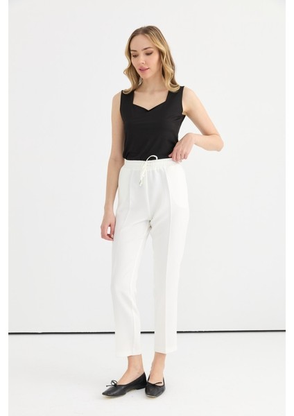 Beli Bağcıklı Boru Paça Pantolon