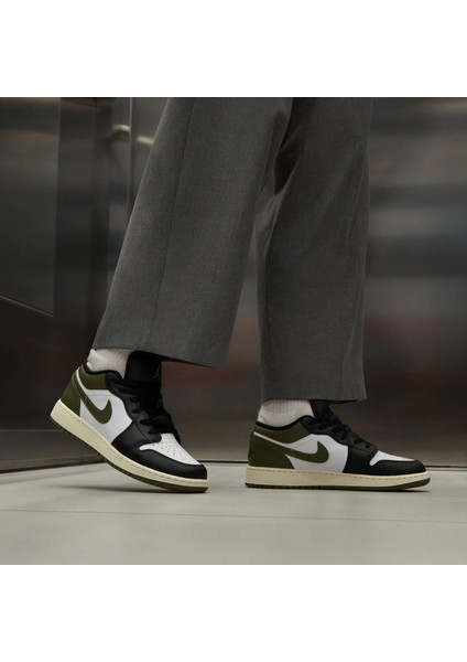 Air Jordan 1 Low SS25 (Gs) Unisex Deri Siyah Spor Ayakkabı 553560-092