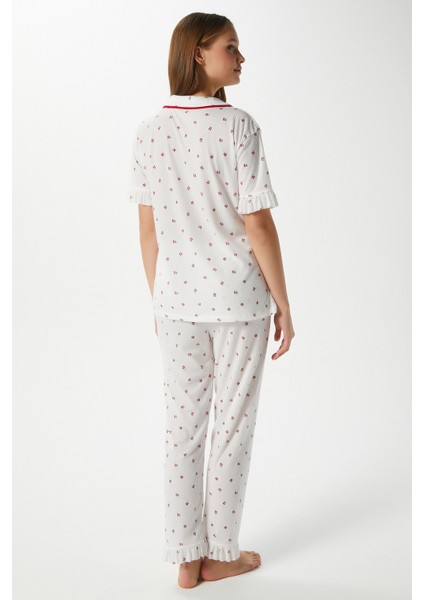 Kadın Fırfırlı Kiraz Ön Düğmeli Kısa Kol Alt Üst Pijama Takımı