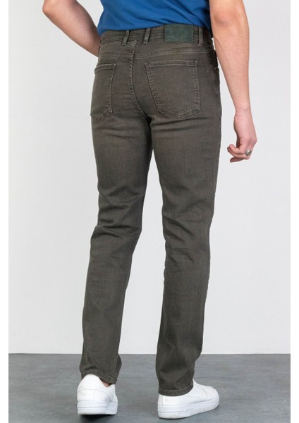 Erkek Çam Yeşili Regular Fit Rahat Kesim Esnek Likralı Denim Jeans Kot Pantolon HLTHE001915