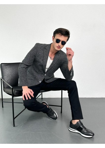 Erkek Siyah Şeritli Model Regular Fit Rahat Kesim Esnek Likralı Denim Jeans Kot Pantolon HLTHE001914