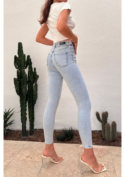 Mavi Kar Kadın Süper Skinny Fit Esnek Likralı Yüksek Bel Denim Jean Kot Pantolon JENNİE-2004