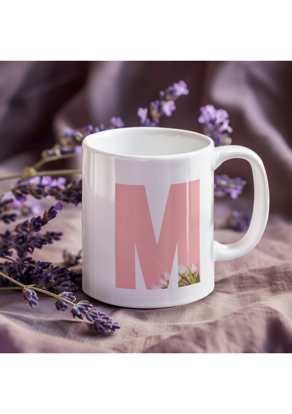 Kişiye Özel M Harfli Pembe Çiçekli Kupa Bardak - Baş Harfe Özel Porselen Mug 300 Ml