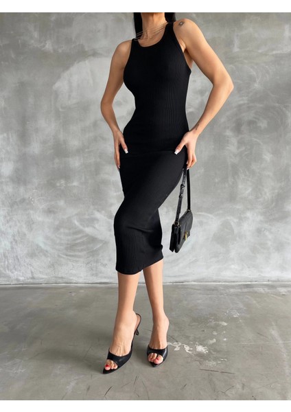 Halter Yaka Sıfır Kol Bisiklet Yaka Siyah Slim Fit Midi Boy Basic Elbise fırsatları