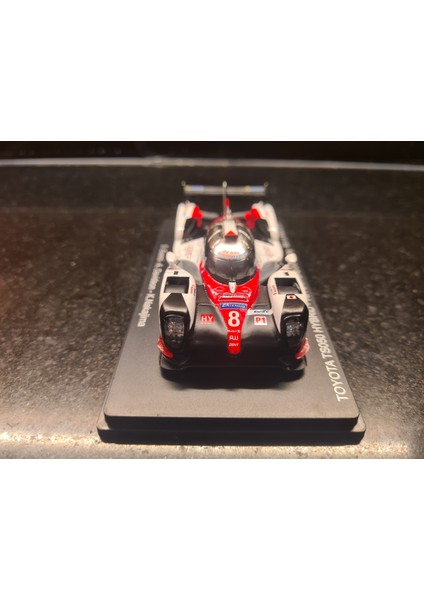 1/43 Toyota TS050 Hybrid 2017 Le Mans Buemi - Davidson​ indirimleri
