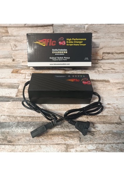 Elektrikli Bisiklet Şarj Cihazı 48V 20AH Oranlı (4 Batarya)