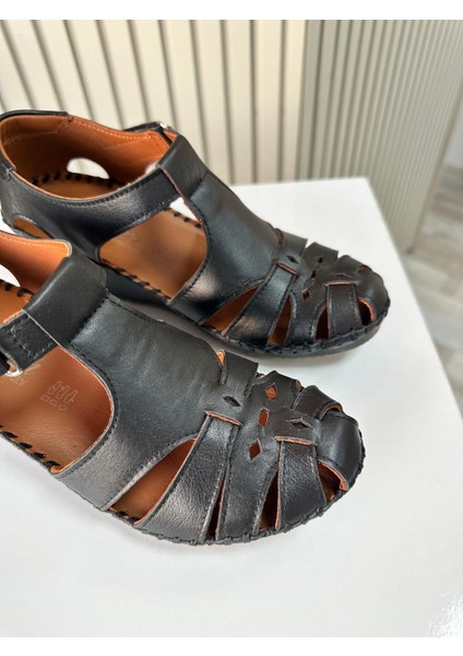 Sahra Deri Önü Kapalı Kadın Sandalet fırsatları