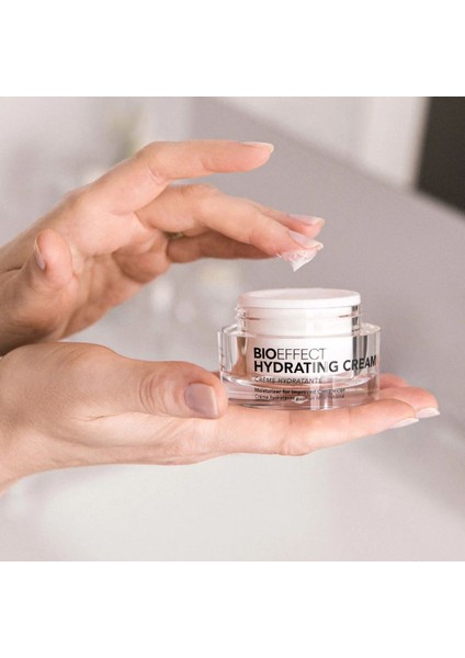 Nemlendirici Krem 50ML, Yoğun Nemlendirme ve Cilt Besleyici Bakım fırsatları