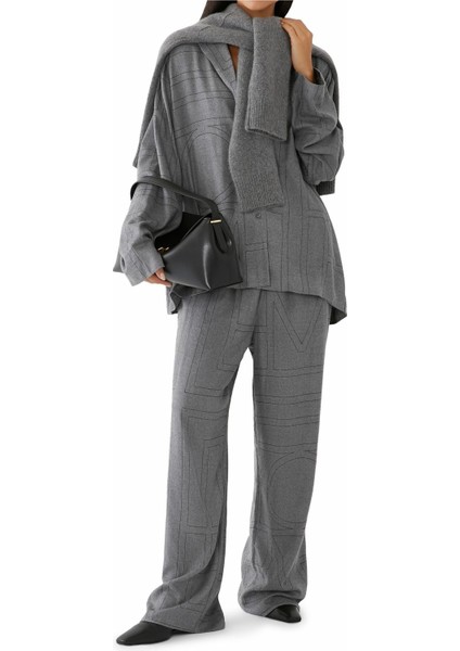 Monogram Desenli Flanel Pijama Üstü fiyatları