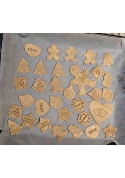 12 Adet Basmalı Kopat Kurabiye Kalıbı Seti Gingerbreadman Çam Ağacı Yılbaşı Özel Kurabiye fiyatları