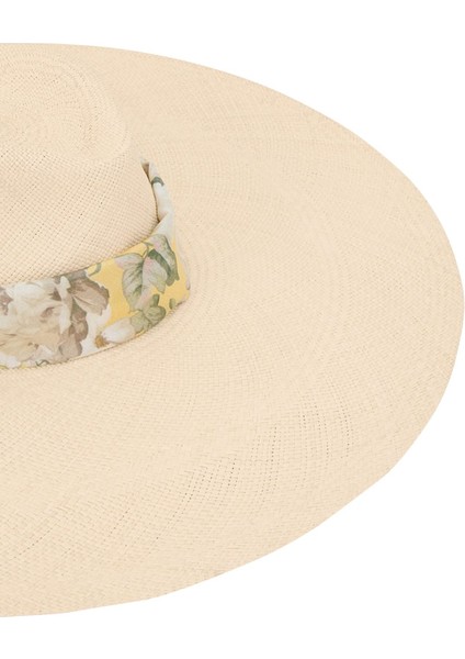 Uzun Kenarlı Çiçekli Hasır Şapka fırsatları
