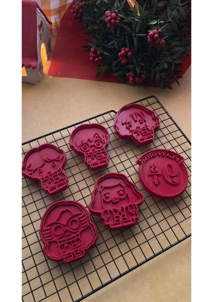 Harry Potter Kurabiye Kalıbı Ve Şeker Hamuru Kalıbı Seti modelleri