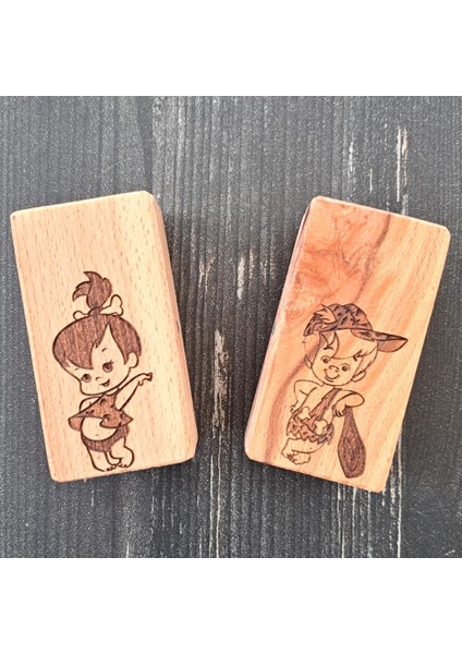 Taş Devri Çakıl&bambam Desenli Ahşap Tuzluk/biberlik Set