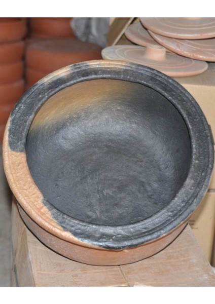 Toprak Güveç El Yapımı 30 cm Ürün 1 Adet Kapak .