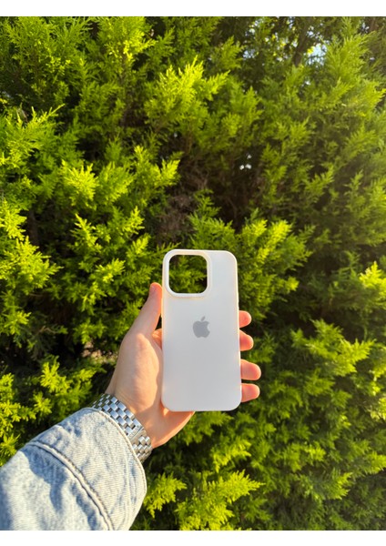 Apple iPhone 15 Pro Beyaz Lansman Uyumlu Içi Kadife Silikon Kılıf