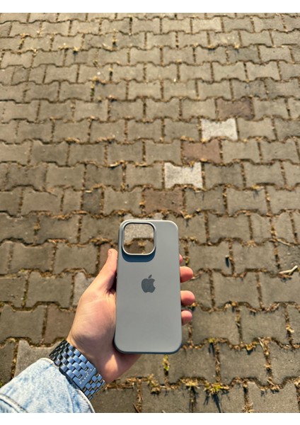 Apple iPhone 15 Pro Gri Lansman Uyumlu Içi Kadife Silikon Kılıf modelleri