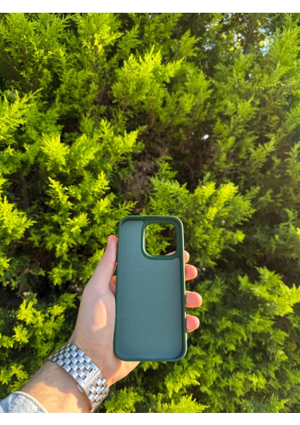 Apple iPhone 15 Pro Kamuflaj Yeşili Lansman Uyumlu Içi Kadife Silikon Kılıf fiyatları