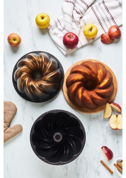 Nevera Degradeli Döküm Kek Kalıbı Gold 26 cm