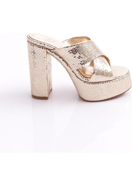 26 Kadin Kalin Taban Çapraz Şerit Terlik