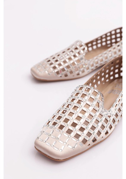 7030 Kadin Taşli Babet fırsatları