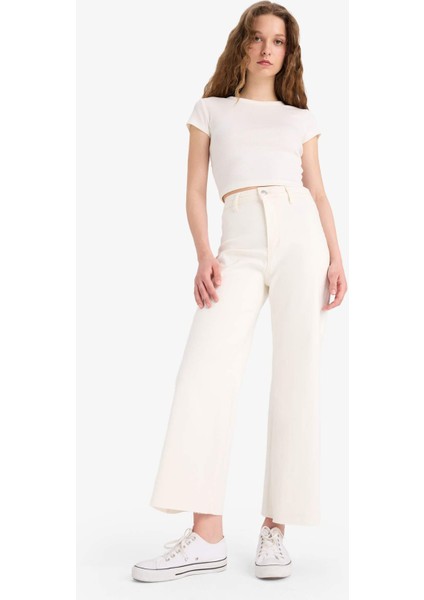 Culotte Yüksek Bel Paça Ucu Kesik Crop Jean Pantolon B5012AX25SM fırsatları