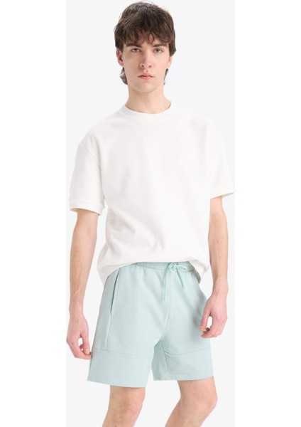 Slim Fit Dar Kesim Dar Paça Basic Düz Şort B8674AX25SP
