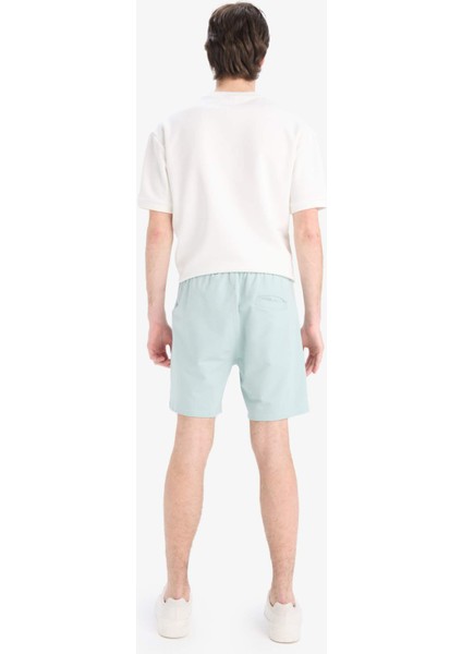Slim Fit Dar Kesim Dar Paça Basic Düz Şort B8674AX25SP