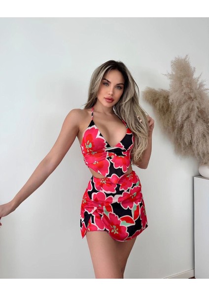 Kırmızı/siyah Modern Desenli Mini Croptop Şortlu Etek Ikili Takım fiyatları