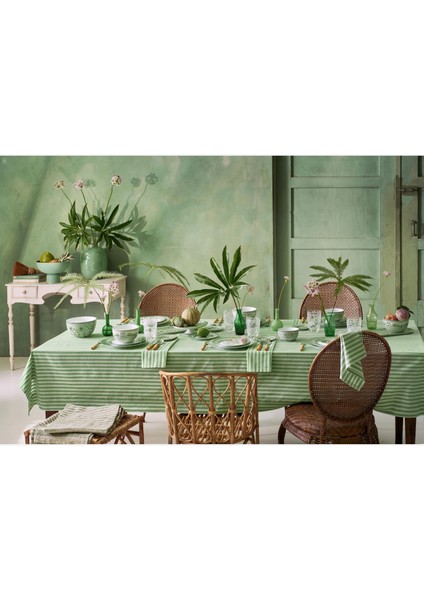 Lily & Lotus Yeşil Porselen Sütlük