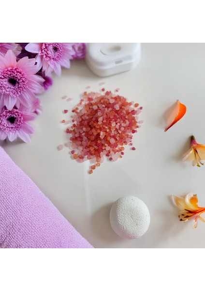 Sandal Ağacı Aromalı Ayak Bakım Tuzu 1 kg Kare Cam Kavanozda