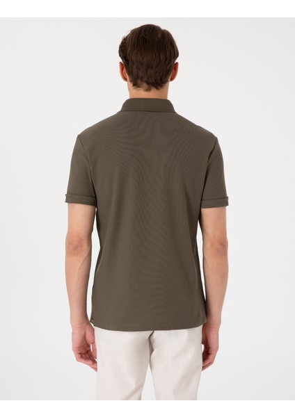 Erkek Haki Slim Fit %100 Pamuk Kıvrılmaz Amerikan Pike Polo Yaka Basic Tişört 50306154-VR027 indirimleri