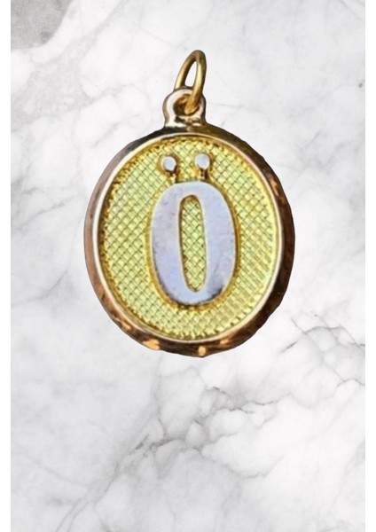 14 Ayar Altın Vintage Oval Ö Harf Kolye Ucu