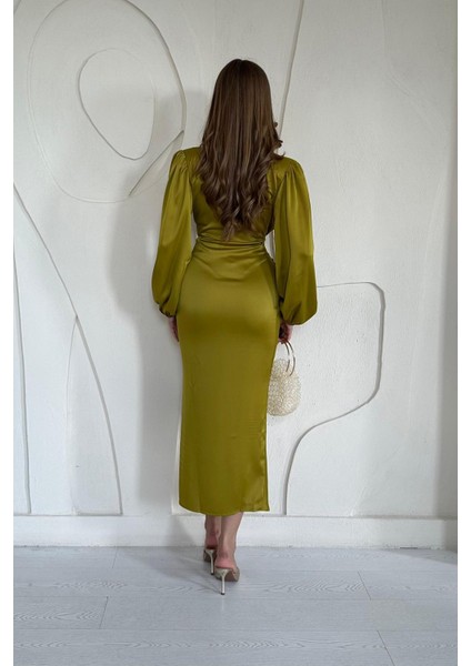 V Yaka Saten Elbise fırsatları