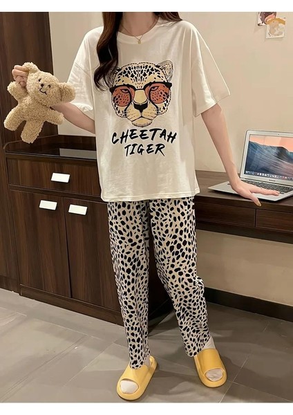 Çita Tiger Desenli Oversize T-Shirt fırsatları