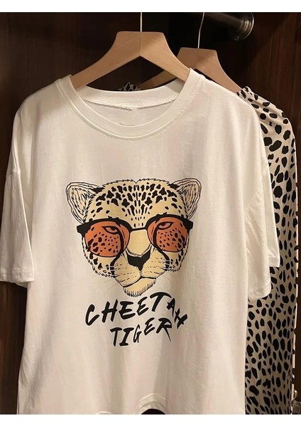 Çita Tiger Desenli Oversize T-Shirt indirimleri