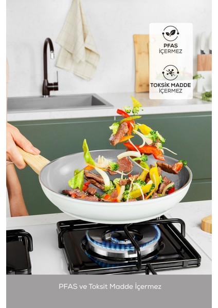 x Refika Birgül Swiss Crystal Wok Tava 28 cm Creamy