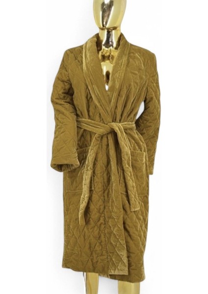 OVERSİZE S / 36 DOLGULU KAPİTONE DİKİŞLİ HAKİ PARLAK GÖRÜNÜMLÜ BAĞLAMALI KABAN /PALTO