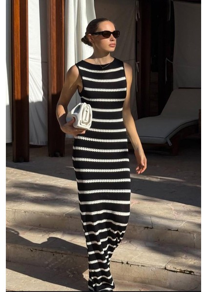 Siyah Yırtmaç Detaylı Uzun Boy Triko Elbise MG2448 modelleri