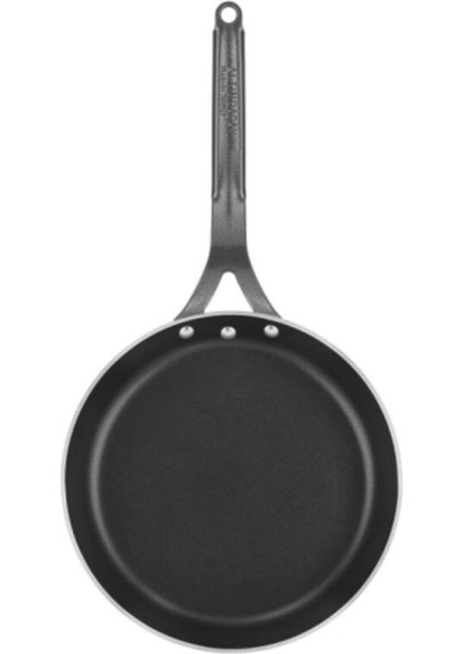 Lazzetti Kısa Krep Omlet Tavası 24 cm 2 Yıl Garantili