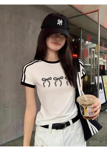 Ribbon Baskılı Şeritli Bluz Body Crop modelleri