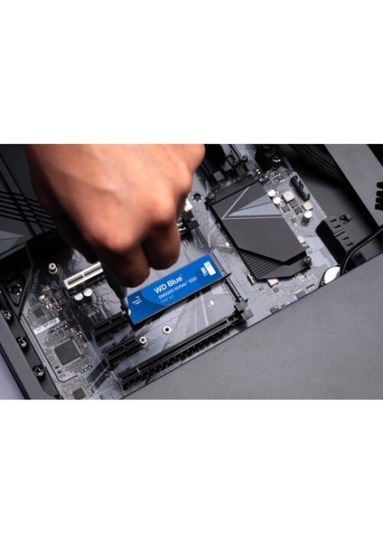 Blue 2tb SN5000 Nvme SSD Bellek WDBS3F0020BNC