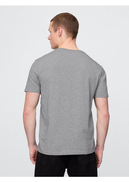 V Yaka T-Shirt