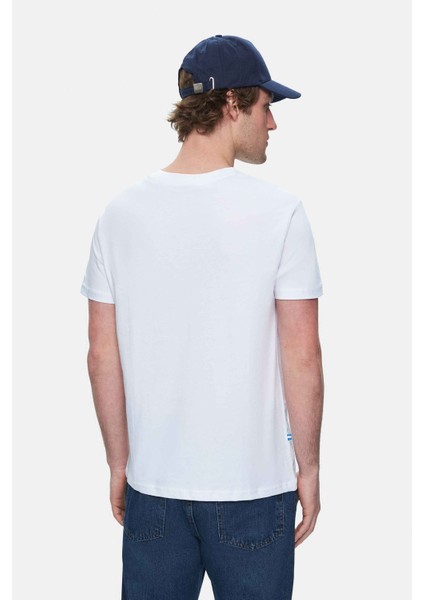 Sherman Beyaz Bisiklet Yaka Baskılı Standard Fit Erkek Tshirt fırsatları