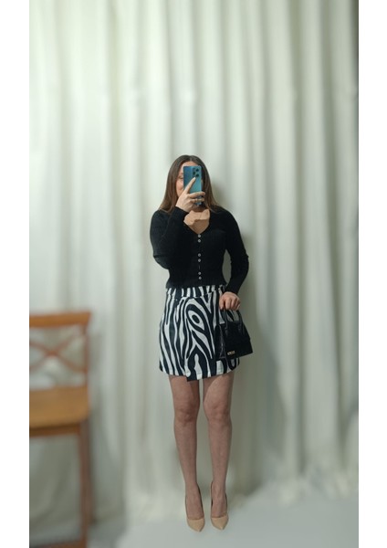 Kadın Zebra Şort Etek