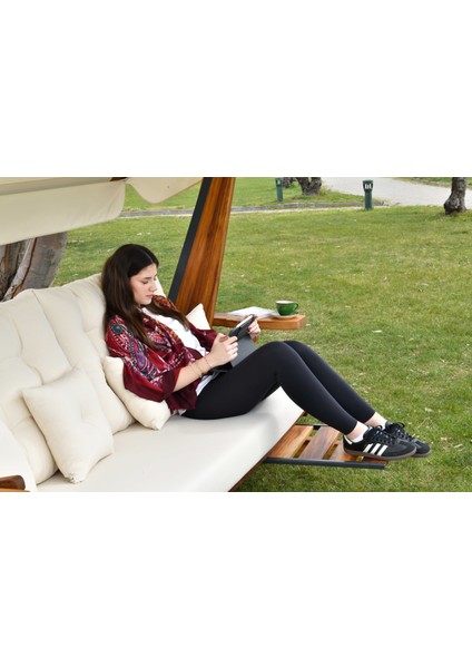 Luna Deluxe 2600 Iroko Beş Kişilik Ahşap Bahçe Salıncağı Krem